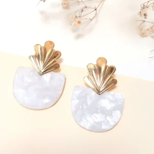 Boucles d'oreille Costa blanches