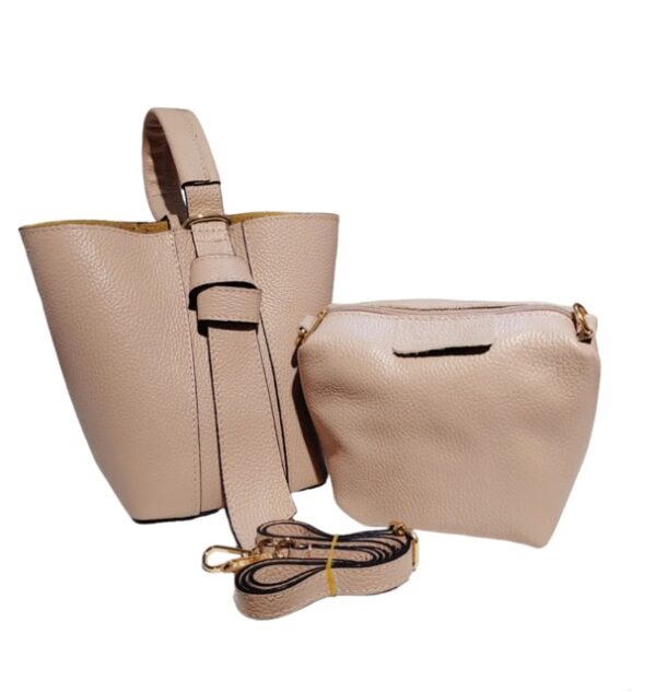 Sac seau en cuir nude